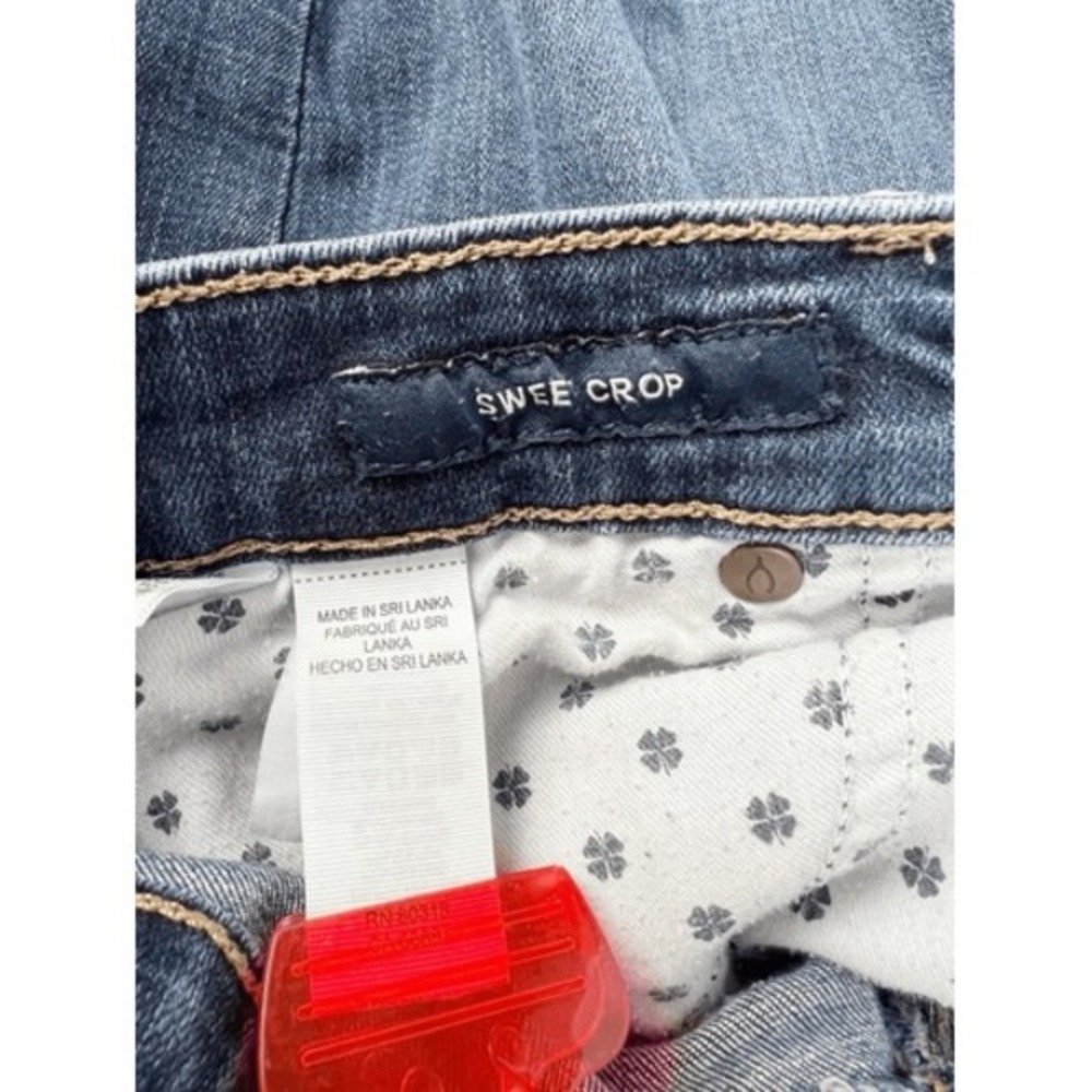 Lucky Brand Sweet Crop Jeans Mid Rise Size 4 / 27 - Picture 7 of 9